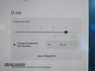 2020 Tesla Model 3 Standard Range Plus with VIN 5YJ3E1EA8LF661982, listed as a IAAI auction lot 41700109 with 30,271 mi miles and . Bid and sale history available at DreamBid. Image 16.