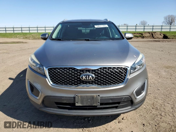 2017 Kia Sorento LX with VIN 5XYPGDA35HG282538, listed as a Copart auction lot 54011365 with 183,158 mi miles and Clean Title. Bid and sale history available at carsss.com. Image 5.