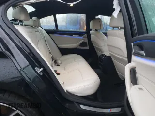 2022 BMW 5 Series 530i xDrive with VIN WBA13BJ07NCK90049, listed as a Copart auction lot 84477194 with 33,007 mi miles and Salvage Title. Bid and sale history available at carsss.com. Image 10.