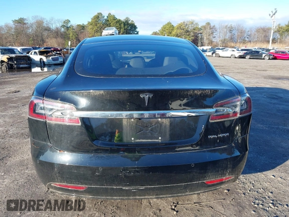 2020 Tesla Model S Long Range with VIN 5YJSA1E24LF413888, listed as a IAAI auction lot 41214903 with 42,711 mi miles and . Bid and sale history available at DreamBid. Image 16.