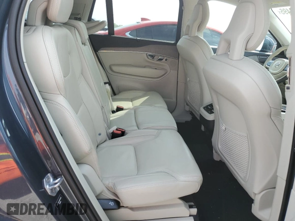 2021 Volvo XC90 Inscription with VIN YV4A22PL0M1746505, listed as a Copart auction lot 60168495 with 62,684 mi miles and Salvage title. Bid and sale history available at DreamBid. Image 11.