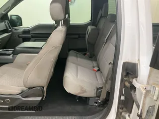 2018 Ford F-150 XL z VIN 1FTEX1CP3JKF23650, wystawiony jako IAAI lot #42785538 z przebiegiem 78 723 mil mil oraz . Historia ofert i sprzedaży dostępna na DreamBid. Obrazek 27.