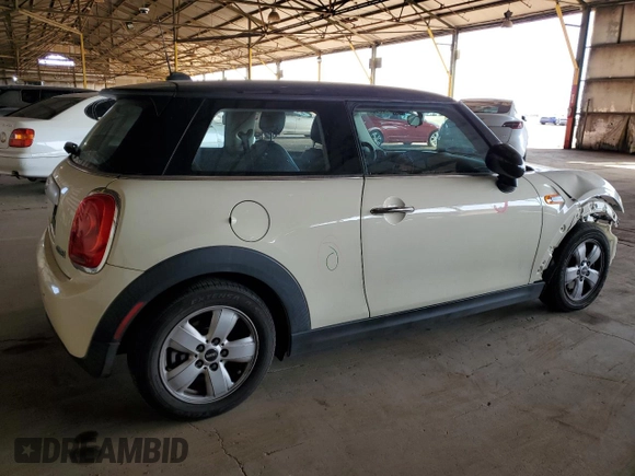 2014 MINI Hardtop with VIN WMWXM5C50ET933486, listed as a Copart auction lot 50823865 with 98,296 mi miles and Salvage Title. Bid and sale history available at DreamBid. Image 3.