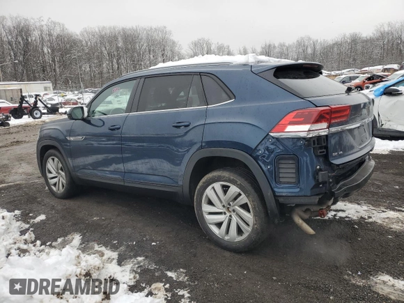 2020 Volkswagen Atlas SE with VIN 1V21E2CA0LC211044, listed as a Copart auction lot 44978495 with 87,117 mi miles and Salvage title. Bid and sale history available at DreamBid. Image 2.