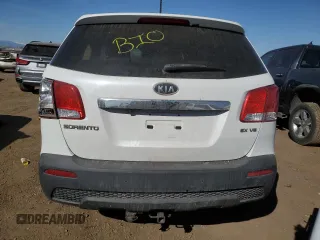 2011 Kia Sorento EX with VIN 5XYKUDA21BG021313, listed as a Copart auction lot 48815605 with 146,866 mi miles and Salvage Title. Bid and sale history available at DreamBid. Image 6.