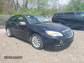 2014 Chrysler 200 Limited with VIN 1C3CCBCG7EN152574, listed as a IAAI auction lot 42177483 with 53,898 mi miles and . Bid and sale history available at DreamBid. Image 1.