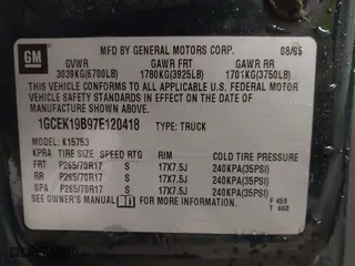 2007 Chevrolet Silverado 1500 LT2 with VIN 1GCEK19B97E120418, listed as a IAAI auction lot 41044613 with 120,062 mi miles. Bid and sale history available at carsss.com. Image 9.