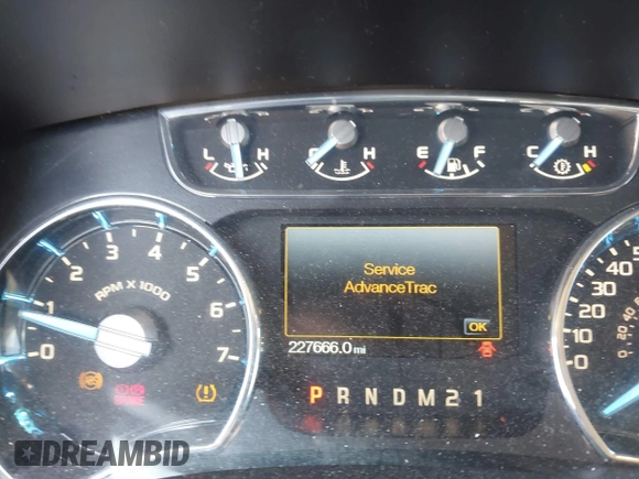 2012 Ford F-150 XL with VIN 1FTFW1CT7CFB93978, listed as a IAAI auction lot 41860379 with 227,666 mi miles. Bid and sale history available at carsss.com. Image 7.