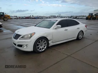 2013 Hyundai Equus Signature with VIN KMHGH4JH5DU064421, listed as a Copart auction lot 49272045 with 129,449 mi miles and Salvage Title. Bid and sale history available at DreamBid. Image 1.
