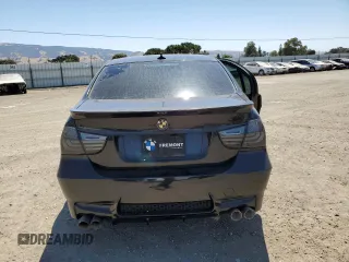 2011 BMW 3 Series 328i z VIN WBAPH5C58BA444037, wystawiony jako Copart lot #62957135 z przebiegiem 107 591 mil mil oraz Szkoda całkowita • Salvage title. Historia ofert i sprzedaży dostępna na DreamBid. Obrazek 6.