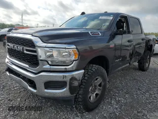 2020 Ram 2500 Tradesman with VIN 3C6UR5CJ1LG142440, listed as a Copart auction lot 60724345 with 111,753 mi miles and Salvage title. Bid and sale history available at DreamBid. Image 1.