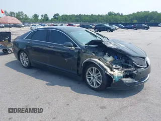 2014 Lincoln MKZ with VIN 3LN6L2G96ER823620, listed as a IAAI auction lot 42386301 with 181,519 mi miles and . Bid and sale history available at DreamBid. Image 1.