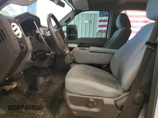 2011 Ford F-350 XL with VIN 1FT8W3BTXBEB81799, listed as a Copart auction lot 50215675 with 176,432 mi miles and Clean Title. Bid and sale history available at DreamBid. Image 7.