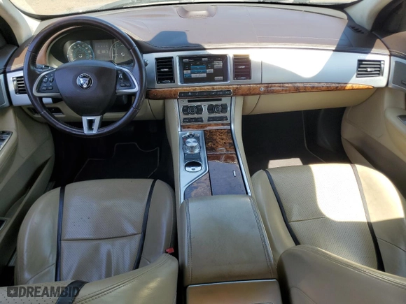 2015 Jaguar XF V6 Portfolio with VIN SAJWJ0FFXF8U55758, listed as a Copart auction lot 54196485 with 111,495 mi miles and Clean Title. Bid and sale history available at carsss.com. Image 8.