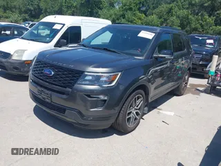 2018 Ford Explorer Sport z VIN 1FM5K8GT6JGB00350, wystawiony jako IAAI lot #42599100 z przebiegiem Nie podano mil oraz . Historia ofert i sprzedaży dostępna na DreamBid. Obrazek 17.