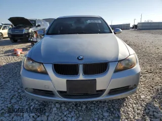 2007 BMW 3 Series 328i with VIN WBAVC53507FZ80268, listed as a Copart auction lot 45390785 with 129,515 mi miles and Clean title. Bid and sale history available at DreamBid. Image 5.