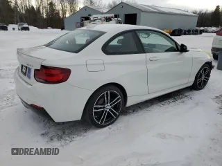 2020 BMW 2 Series 230i xDrive with VIN WBA2J3C05L7F19298, listed as a Copart auction lot 88140055 with 31,180 mi miles and Clean Title. Bid and sale history available at carsss.com. Image 3.