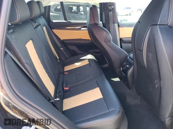 2021 BMW X3 M z VIN 5YMTS0C09M9F98586, wystawiony jako Copart lot #51144682 z przebiegiem Nie podano mil oraz . Historia ofert i sprzedaży dostępna na DreamBid. Obrazek 6.
