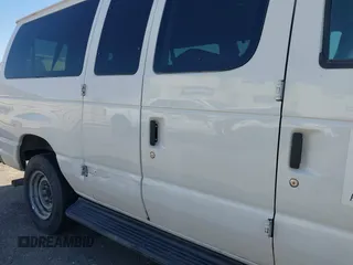 2014 Ford Econoline Passenger XL with VIN 1FBNE3BL9EDA22177, listed as a IAAI auction lot 42097378 with 232,100 mi miles. Bid and sale history available at carsss.com. Image 6.