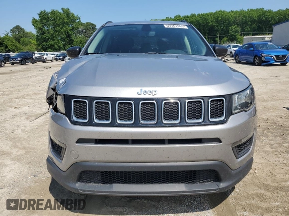 2018 Jeep Compass Sport z VIN 3C4NJDAB7JT484490, wystawiony jako Copart lot #59947885 z przebiegiem 118 363 mil mil oraz Szkoda całkowita • Salvage title. Historia ofert i sprzedaży dostępna na DreamBid. Obrazek 5.