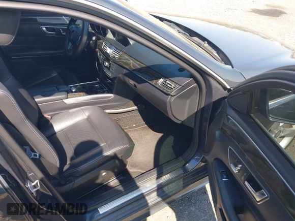 2014 Mercedes-Benz E 350 Sport with VIN WDDHF5KB8EA985121, listed as a IAAI auction lot 42124448 with 96,412 mi miles and . Bid and sale history available at DreamBid. Image 5.