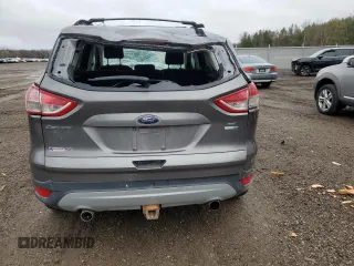 2013 Ford Escape SE with VIN 1FMCU9G95DUD26512, listed as a Copart auction lot 81114764 with 90,428 mi miles and Salvage Title. Bid and sale history available at DreamBid. Image 6.