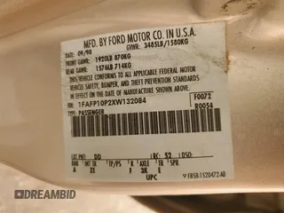 1999 Ford Escort LX z VIN 1FAFP10P2XW132084, wystawiony jako Copart lot #53642945 z przebiegiem 142 227 mil mil oraz Szkody całkowita. Historia ofert i sprzedaży dostępna na DreamBid. Obrazek 12.