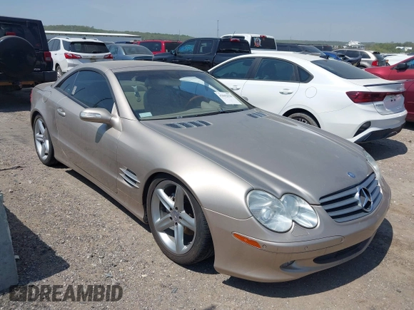 2004 Mercedes-Benz SL 500 z VIN WDBSK75F34F071610, wystawiony jako IAAI lot #42042918 z przebiegiem Nie podano mil oraz . Historia ofert i sprzedaży dostępna na DreamBid. Obrazek 1.