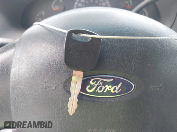 2004 Ford F-150 XL with VIN 2FTRX17WX4CA45254, listed as a IAAI auction lot 42682926 with 113,305 mi miles and . Bid and sale history available at DreamBid. Image 11.