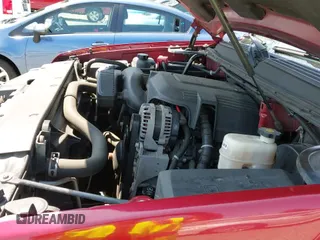 2011 Chevrolet Suburban LS z VIN 1GNSKHE37BR219368, wystawiony jako IAAI lot #42398016 z przebiegiem 180 308 mil mil oraz . Historia ofert i sprzedaży dostępna na DreamBid. Obrazek 19.