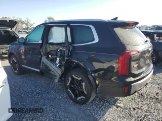 2025 Kia Telluride S with VIN 5XYP64GC4SG598370, listed as a Copart auction lot 46740015 with 513 mi miles and Salvage Title. Bid and sale history available at DreamBid. Image 2.