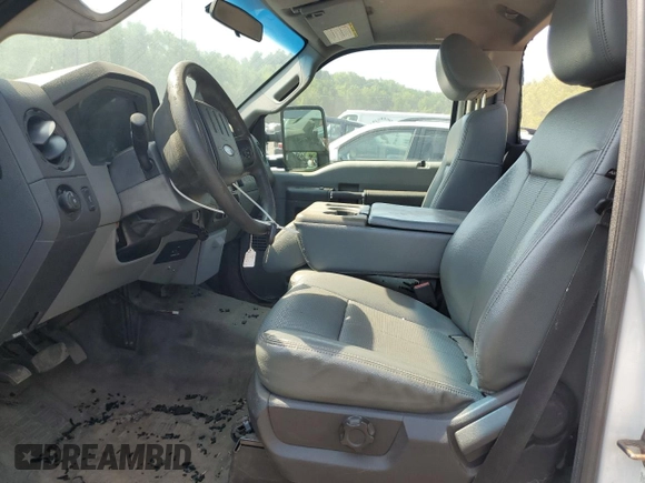 2015 Ford F-250 XLT с VIN 1FTBF2B65FEC49183, выставлен на аукционе Copart как лот 65207195 с пробегом 279 562 миль миль и Списание • Salvage title. История ставок и продаж доступна на DreamBid. Изображение 7.