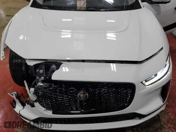 2020 Jaguar I-Pace SE z VIN SADHC2S13L1F80362, wystawiony jako Copart lot #44034395 z przebiegiem 67 050 mil mil oraz Szkoda całkowita • Salvage title. Historia ofert i sprzedaży dostępna na DreamBid. Obrazek 12.