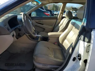 1997 Lexus ES 300 Luxury Sport Sdn with VIN JT8BF22GXV0075999, listed as a Copart auction lot 81456074 with 113,822 mi miles and Clean Title. Bid and sale history available at carsss.com. Image 7.