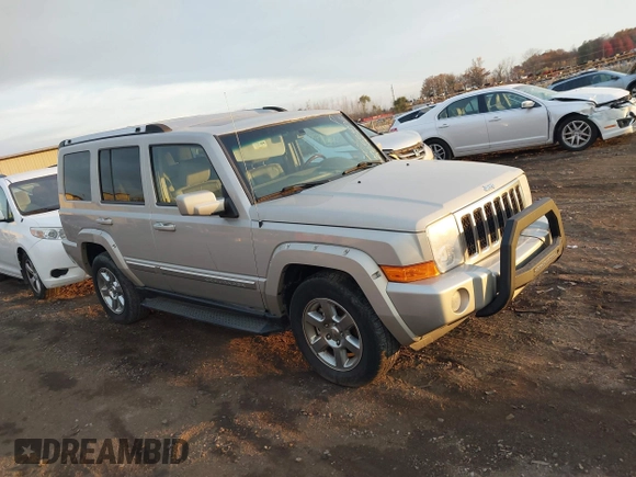 2007 Jeep Commander Overland z VIN 1J8HG68227C653826, wystawiony jako IAAI lot #40649706 z przebiegiem 225 538 mil mil oraz . Historia ofert i sprzedaży dostępna na DreamBid. Obrazek 1.