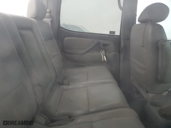 2004 Toyota Tundra Ltd with VIN 5TBET38124S438140, listed as a Copart auction lot 84105494 with 301,645 mi miles and Salvage Title. Bid and sale history available at carsss.com. Image 10.