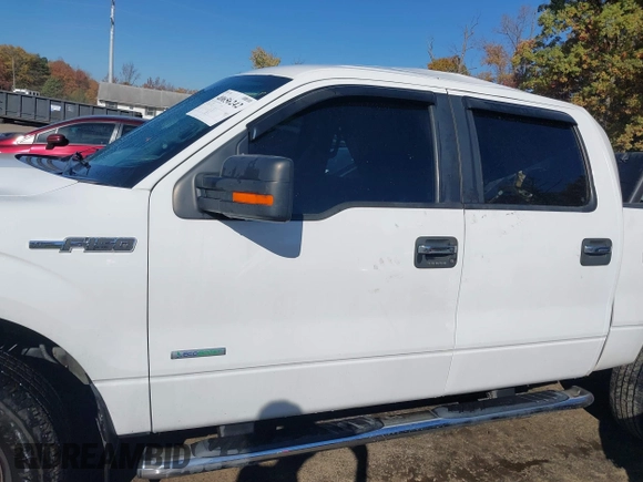 2012 Ford F-150 XL with VIN 1FTFW1ET0CFC17860, listed as a IAAI auction lot 40656242 with 37,632 mi miles. Bid and sale history available at carsss.com. Image 14.