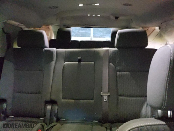 2015 GMC Yukon XL SLE with VIN 1GKS2GKC1FR258815, listed as a Copart auction lot 43360965 with 142,311 mi miles and Salvage Title. Bid and sale history available at carsss.com. Image 10.