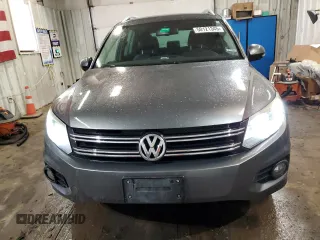 2016 Volkswagen Tiguan SEL with VIN WVGAV7AX0GW596482, listed as a Copart auction lot 50121345 with 104,643 mi miles and Salvage Title. Bid and sale history available at DreamBid. Image 5.