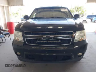 2010 Chevrolet Tahoe LT with VIN 1GNMCBE37AR244756, listed as a IAAI auction lot 42134659 with 205,955 mi miles and . Bid and sale history available at DreamBid. Image 12.