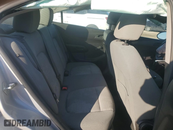2015 Chevrolet Sonic LS z VIN 1G1JA5SH9F4117264, wystawiony jako Copart lot #42215585 z przebiegiem 55 869 mil mil oraz Szkoda całkowita • Salvage title. Historia ofert i sprzedaży dostępna na DreamBid. Obrazek 10.