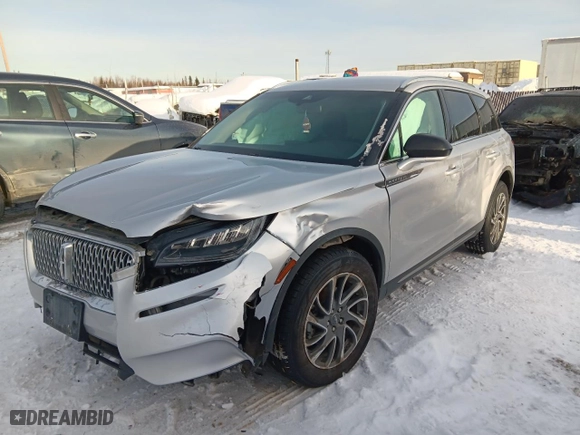 2020 Lincoln Corsair Standard with VIN 5LMCJ1D97LUL25663, listed as a Copart auction lot 46253365 with 51,025 mi miles and Salvage Title. Bid and sale history available at carsss.com. Image 1.