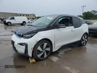 2020 BMW i3 z VIN WBY8P4C06L7G85006, wystawiony jako Copart lot #62149924 z przebiegiem Nie podano mil oraz Szkoda całkowita • Salvage title. Historia ofert i sprzedaży dostępna na DreamBid. Obrazek 1.