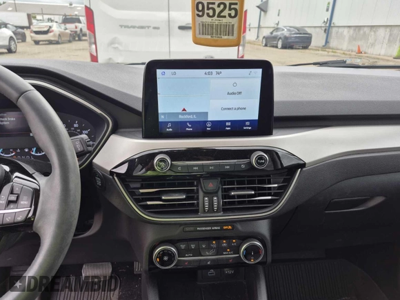 2022 Ford Escape SE z VIN 1FMCU0G65NUB40925, wystawiony jako IAAI lot #42841804 z przebiegiem 54 950 mil mil oraz . Historia ofert i sprzedaży dostępna na DreamBid. Obrazek 19.