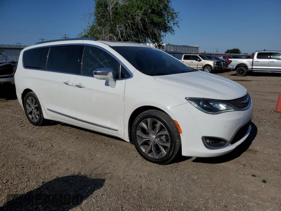 2017 Chrysler Pacifica Limited z VIN 2C4RC1GG5HR591807, wystawiony jako Copart lot #56651935 z przebiegiem 163 948 mil mil oraz Szkoda całkowita • Salvage title. Historia ofert i sprzedaży dostępna na DreamBid. Obrazek 4.