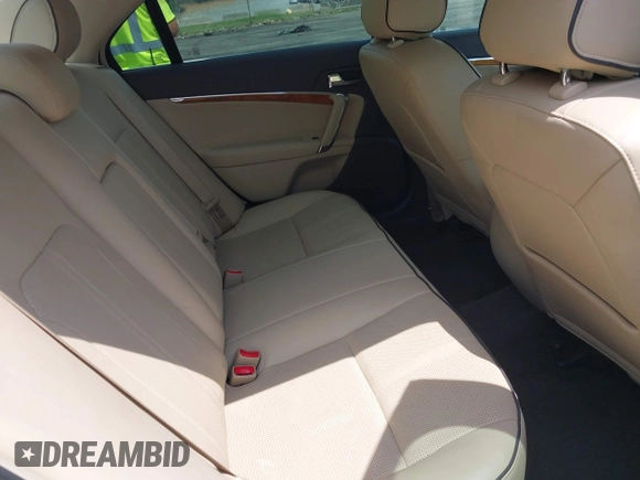 2012 Lincoln MKZ with VIN 3LNHL2GC1CR814101, listed as a IAAI auction lot 42594990 with 156,064 mi miles and . Bid and sale history available at DreamBid. Image 8.