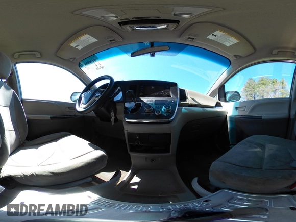 2015 Toyota Sienna L with VIN 5TDZK3DC3FS690484, listed as a IAAI auction lot 41888073 with 201,518 mi miles and . Bid and sale history available at carsss.com. Image 20.