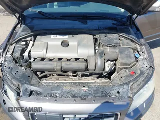 2008 Volvo XC70 with VIN YV4BZ982681037503, listed as a IAAI auction lot 42170388 with 192,516 mi miles and . Bid and sale history available at DreamBid. Image 10.