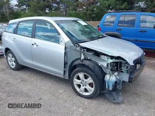 2005 Toyota Matrix STD with VIN 2T1KR30E85C436944, listed as a IAAI auction lot 41985304 with 295,745 mi miles. Bid and sale history available at carsss.com. Image 1.