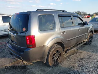 2010 Honda Pilot EX with VIN 5FNYF3H44AB006218, listed as a IAAI auction lot 41649588 with 209,830 mi miles and . Bid and sale history available at carsss.com. Image 4.